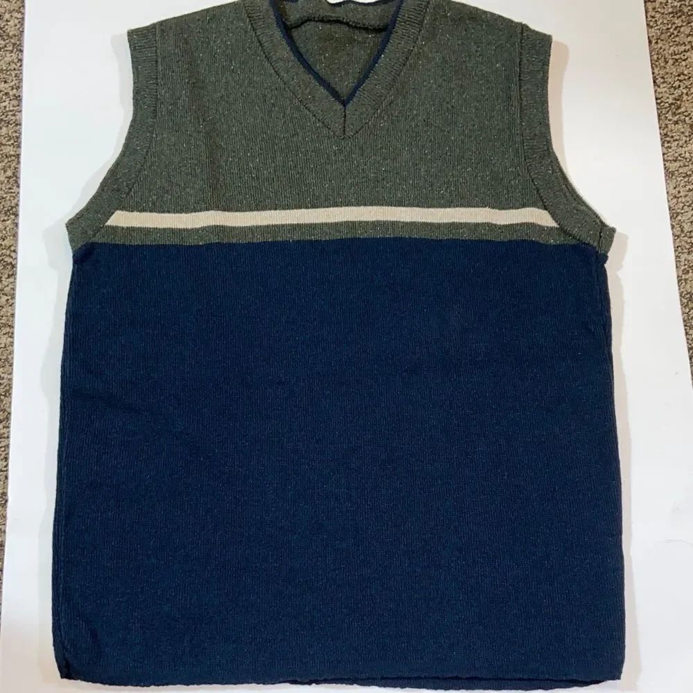 Men's Two-Tone Sleeveless Sweater Vest Unisex Sz, Approximate SM